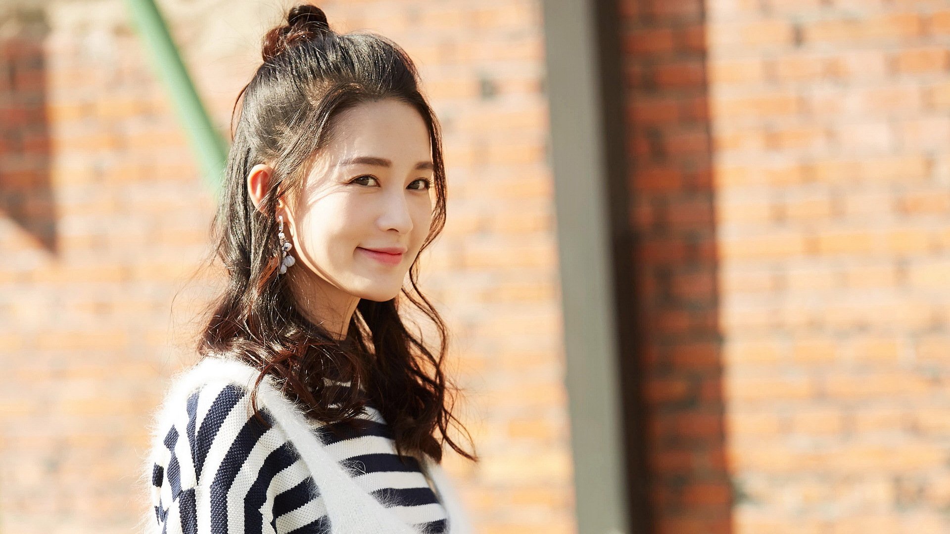 开云体育APP下载-西甲明星突破：过人、射门、救球精彩不断！，西甲 球星