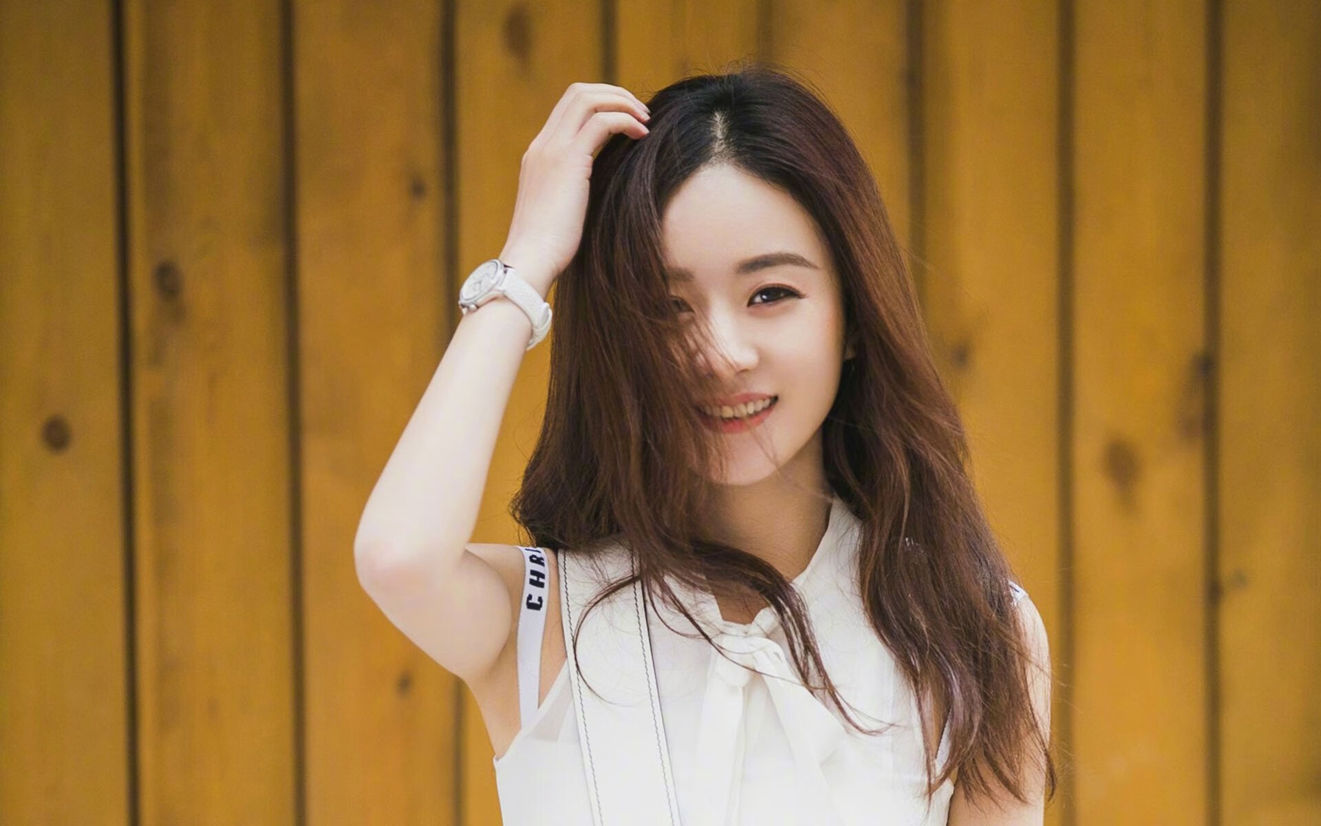 陈芋汐10米跳台决赛惊艳全场，陈芋汐女单十米跳水比赛