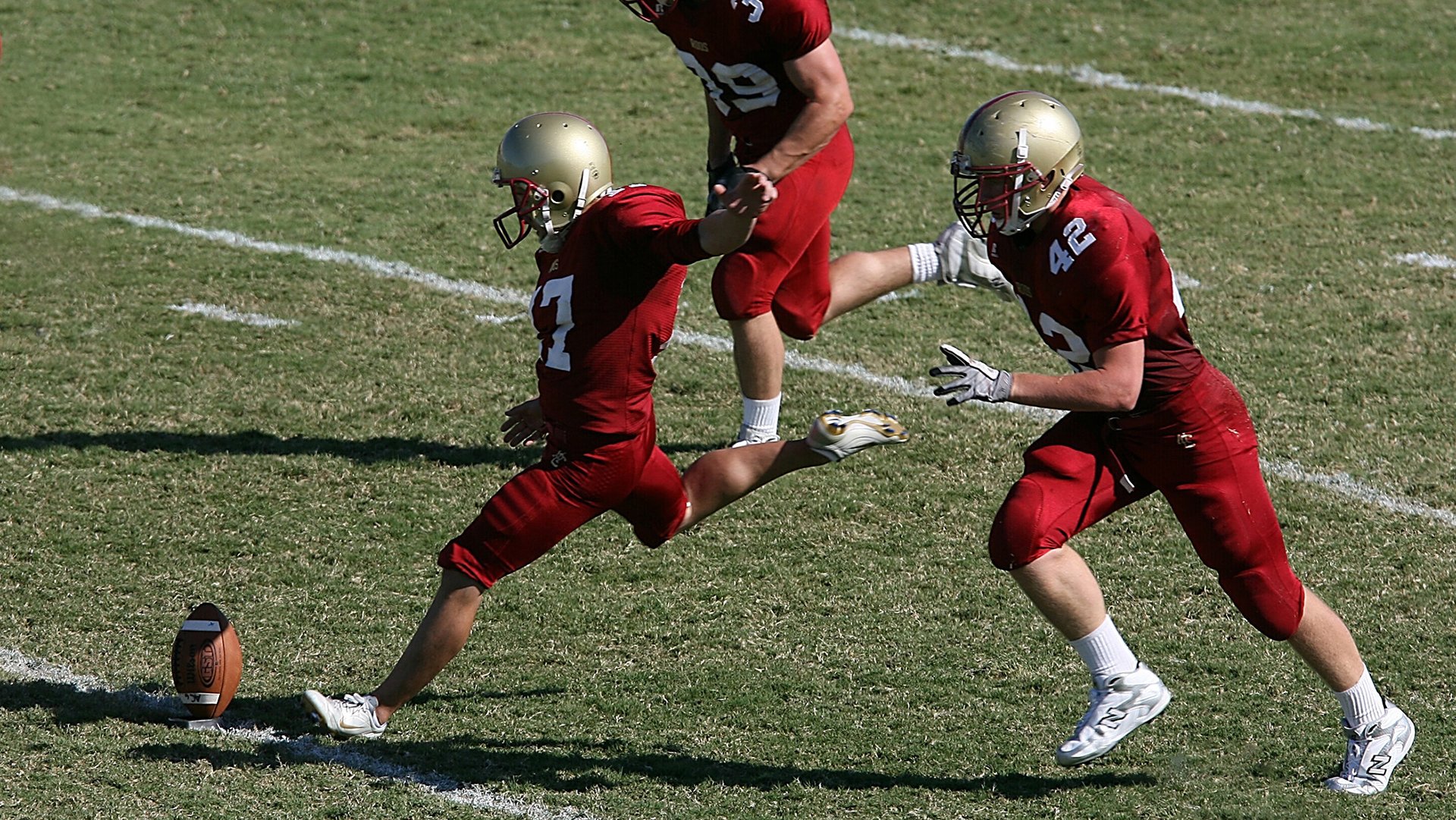 开云中国-中国职业联赛市场规模持续扩大，中国职业联赛有哪些